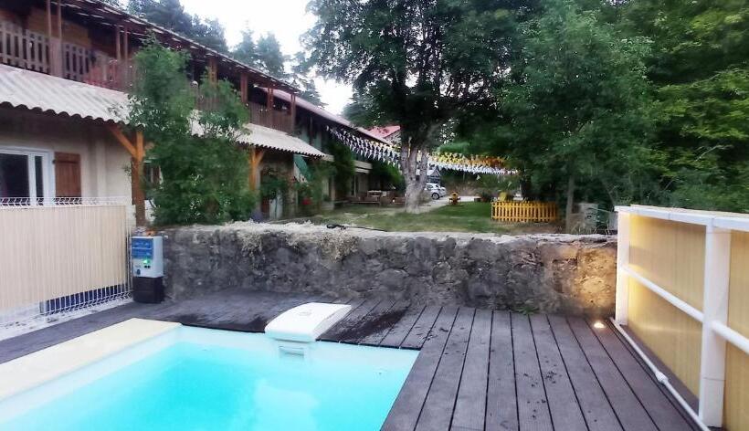 １ベッドルームハウス, Gîte De Montagne Salle De Fête Thorenc