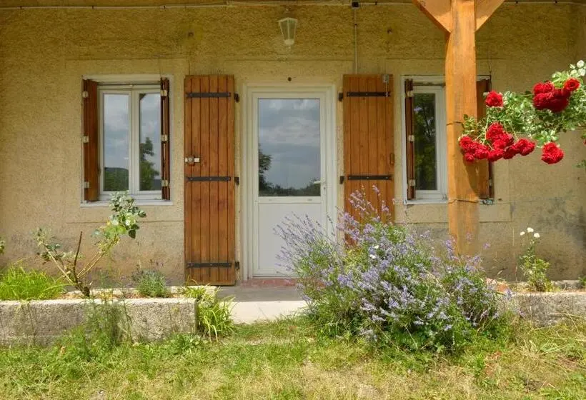 １ベッドルームハウス, Gîte De Montagne Salle De Fête Thorenc