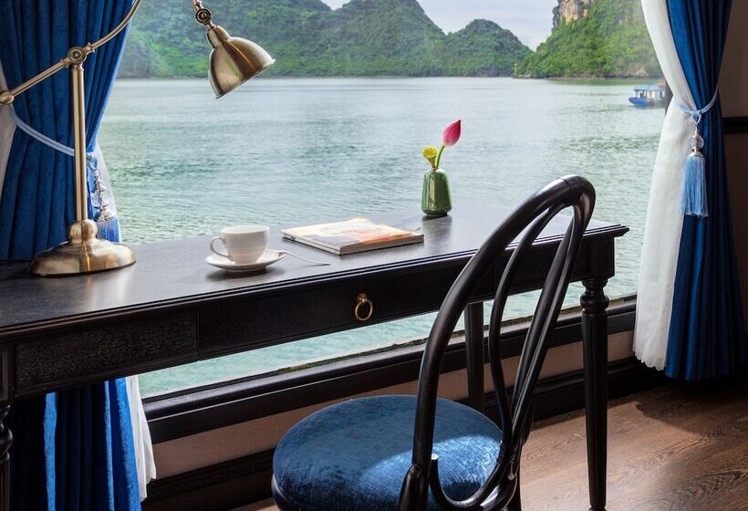 اتاق اجرایی, Verdure Lotus Classic Cruise