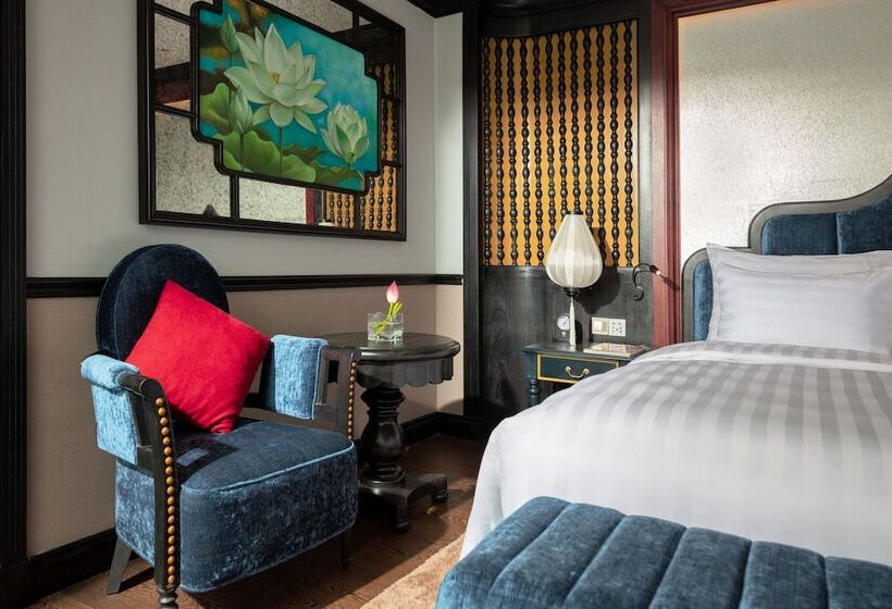 اتاق اجرایی, Verdure Lotus Classic Cruise