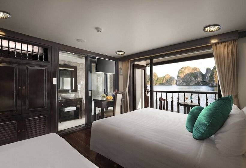 اتاق اجرایی, Verdure Lotus Classic Cruise