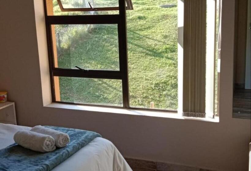 اتاق راحتی, Hopslot Villa