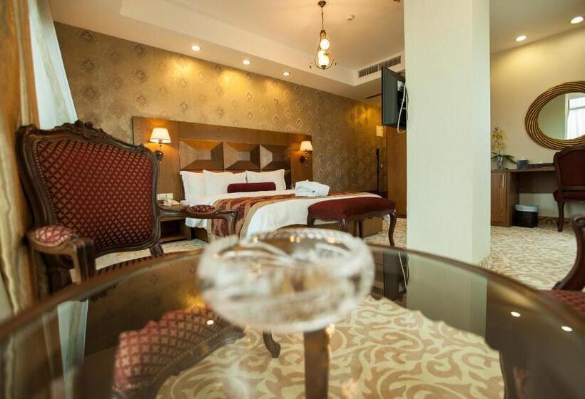 Номер Стандарт, Fiori