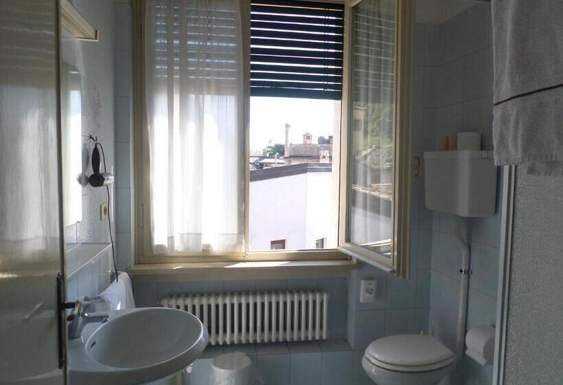 标准间带阳台, Garnì Capinera