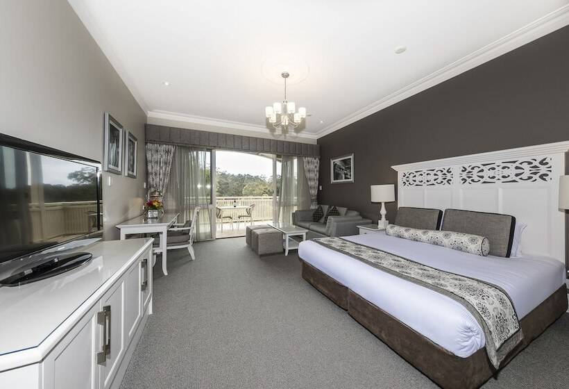 스위트 킹사이즈 침대, Grand Mercure Basildene Manor