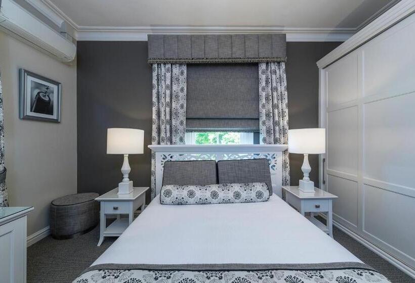 Номер Стандарт, Grand Mercure Basildene Manor