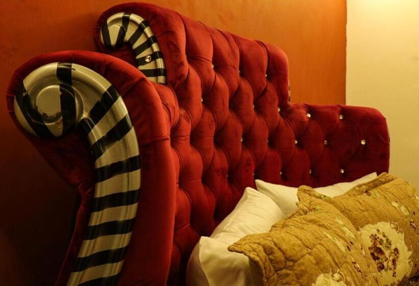 سوئیت اجرایی با چشم‌انداز دریا, Grand Suites