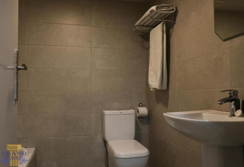 اتاق لوکس یک تخته, Grand Suites