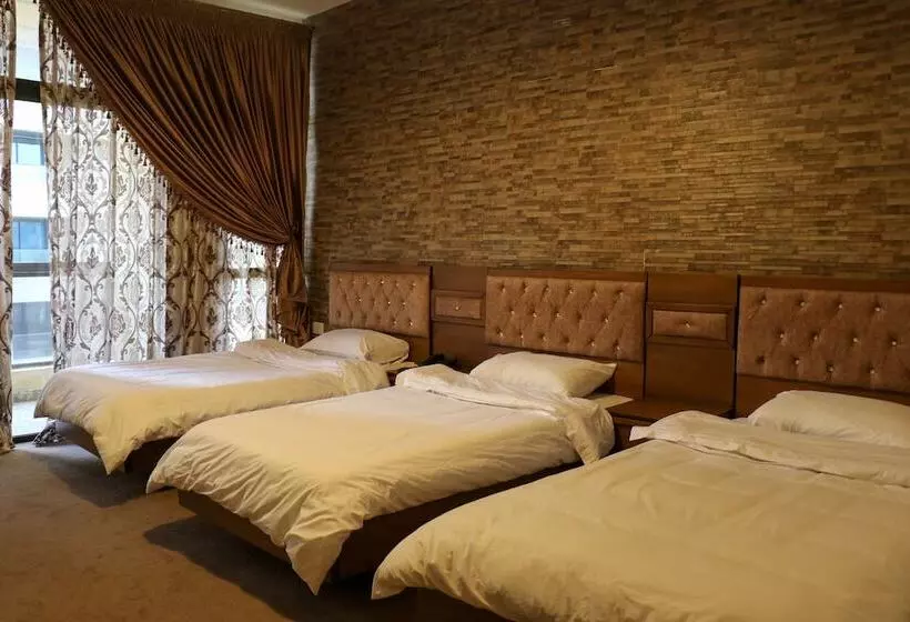 اتاق لوکس سه تخته, Grand Suites