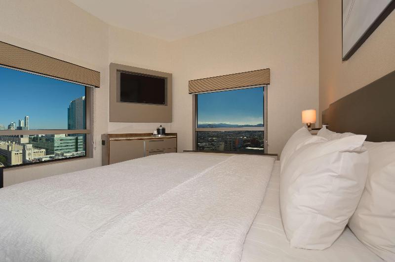 חדר סטנדרט עם מיטת קינג, Hampton Inn San Francisco Downtown/convention Center