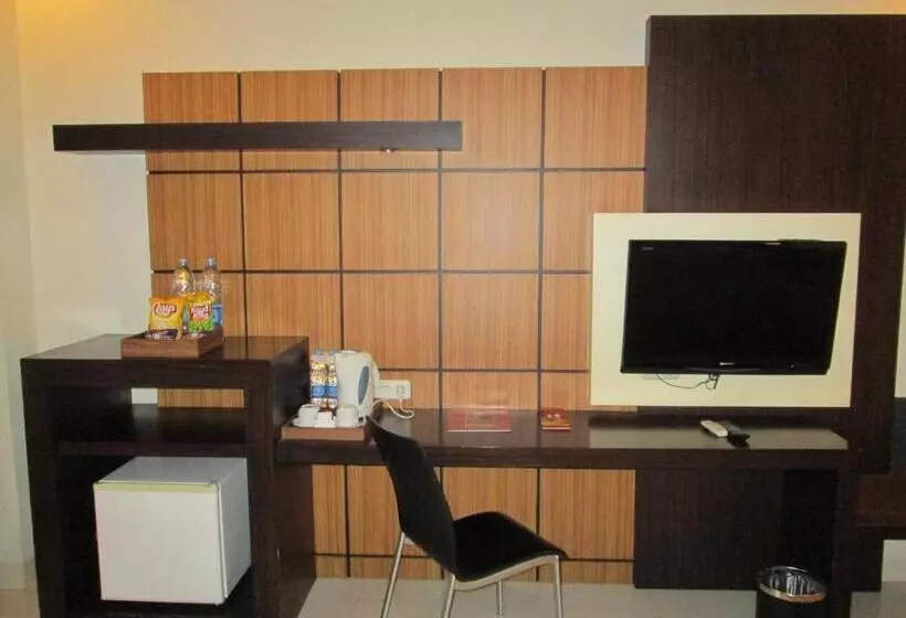 デラックスルーム, Kini Pontianak