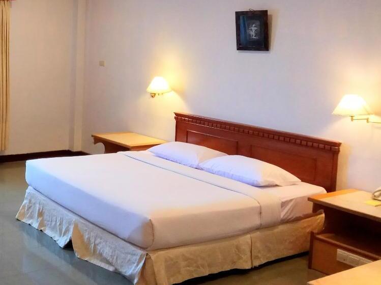 חדר סופריור עם מיטת קינג, Kini Pontianak