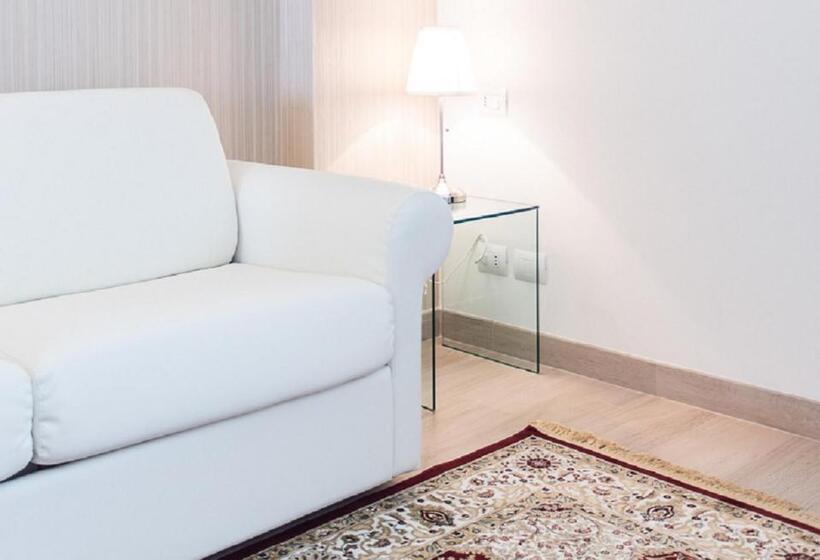 سوییت با چشم‌انداز دریا, Princier Fine Resort & Spa