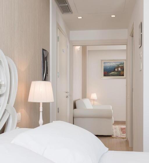 سوییت با چشم‌انداز دریا, Princier Fine Resort & Spa