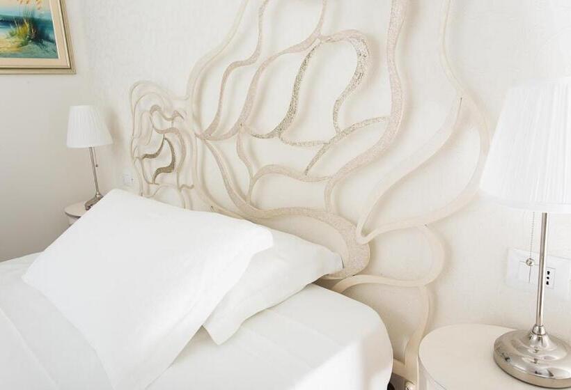 سوییت جونیور با چشم‌انداز دریا, Princier Fine Resort & Spa