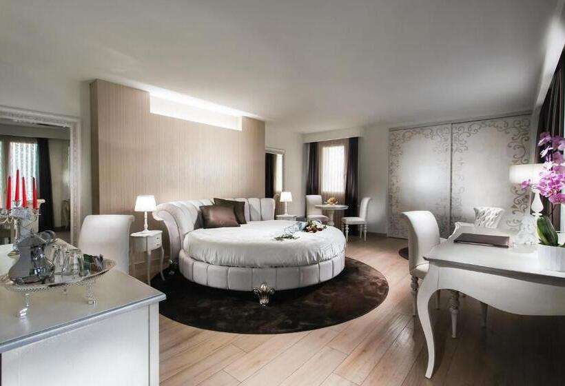 سوئیت با وان آب گرم, Princier Fine Resort & Spa