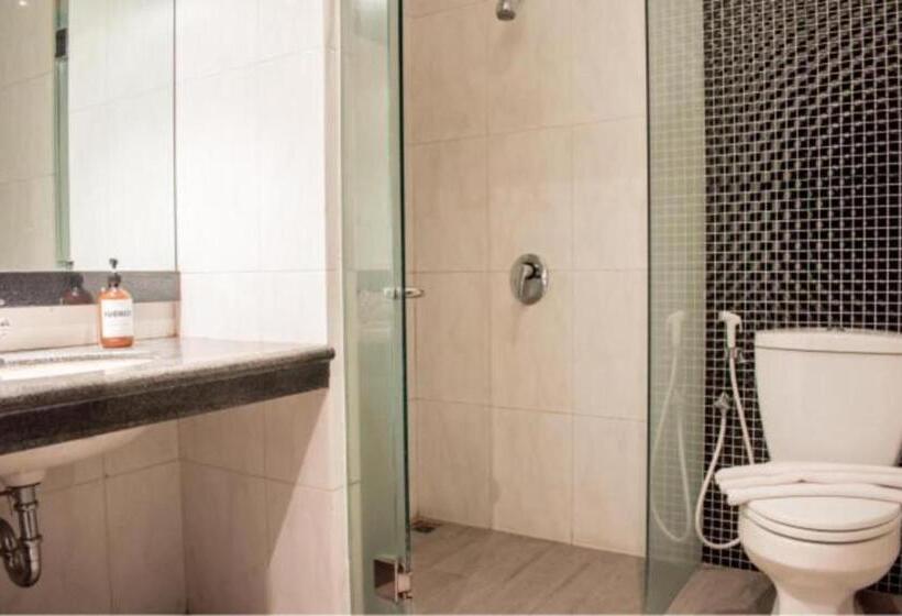 חדר סופריור, Luminor Hotel Jember By Wh