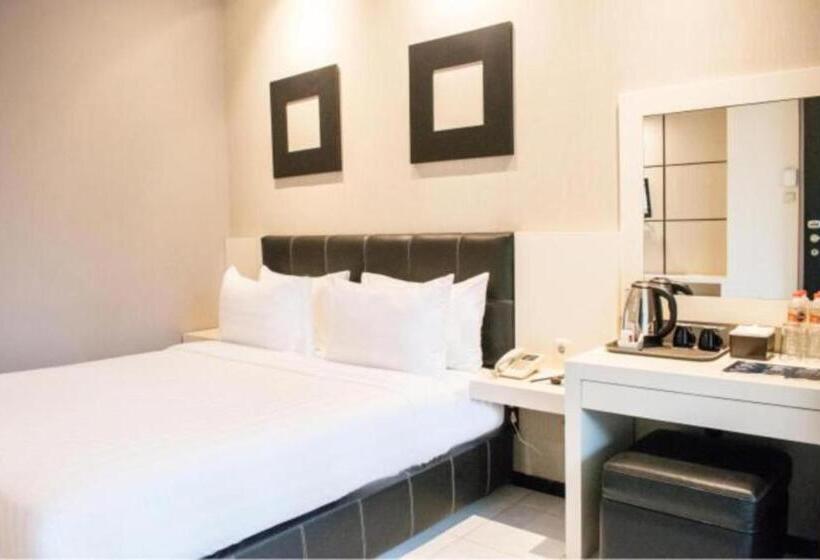 חדר סופריור, Luminor Hotel Jember By Wh