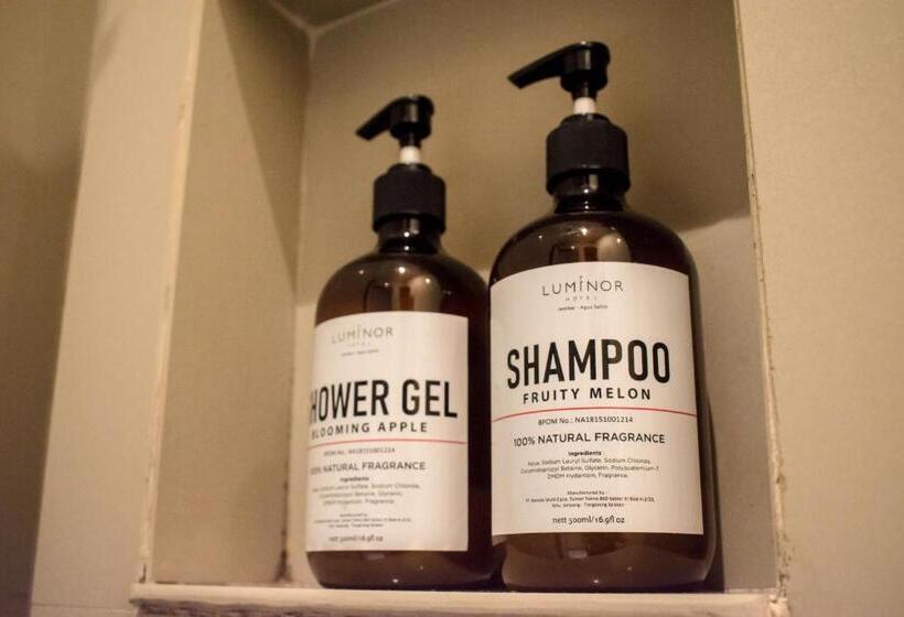 חדר דלוקס, Luminor Hotel Jember By Wh