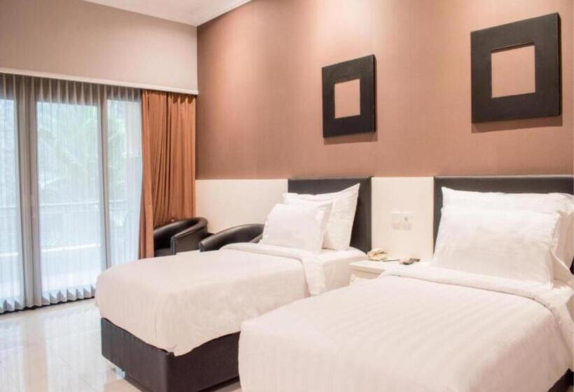 חדר דלוקס, Luminor Hotel Jember By Wh