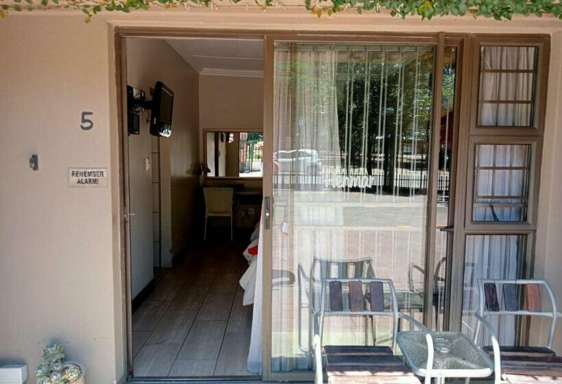 חדר סטנדרט לשלושה, @ Mamma S Guesthouse