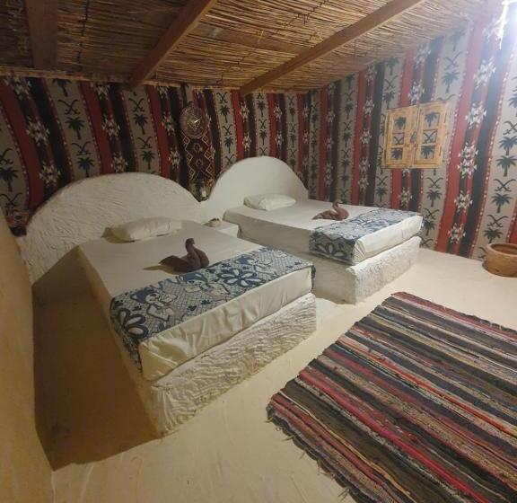 اتاق استاندارد, Tijan Siwa