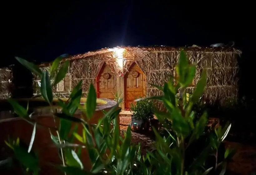 اتاق لوکس, Tijan Siwa