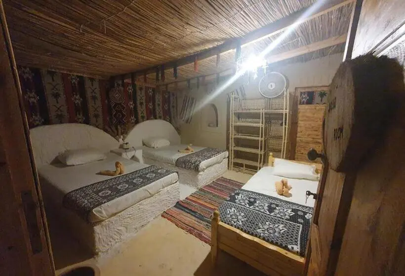 اتاق استاندارد سه نفره, Tijan Siwa