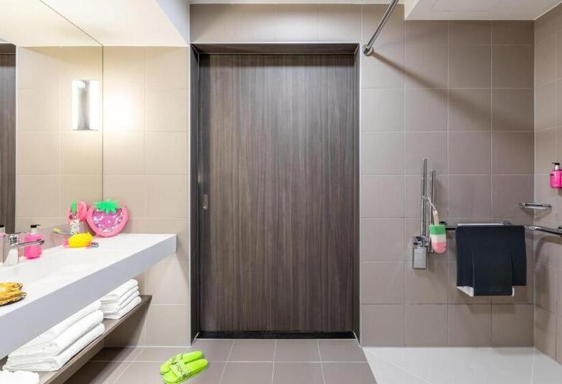 패밀리 룸, Moxy Berlin Airport