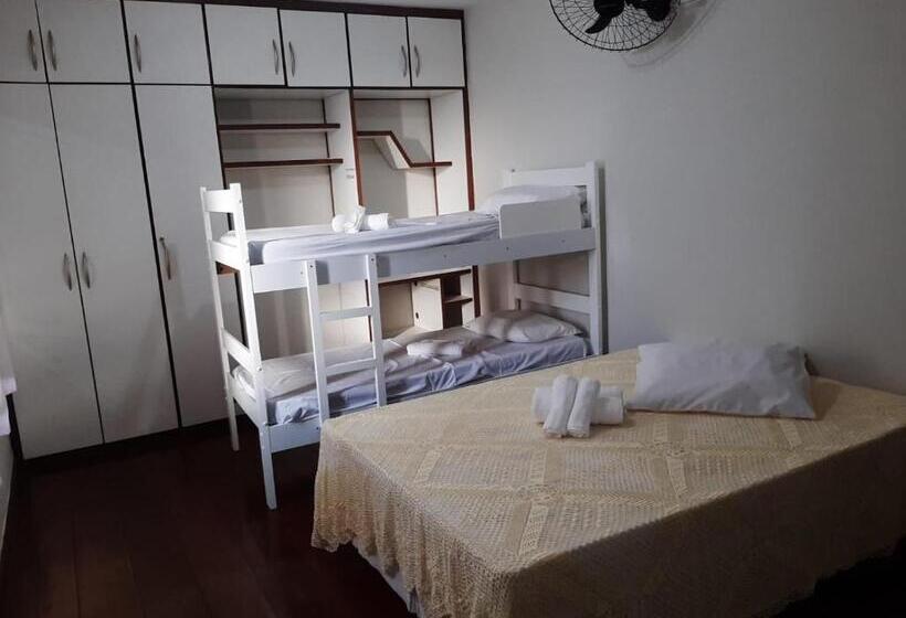 سوییت خانوادگی, Hostel Salvador Orquídeas