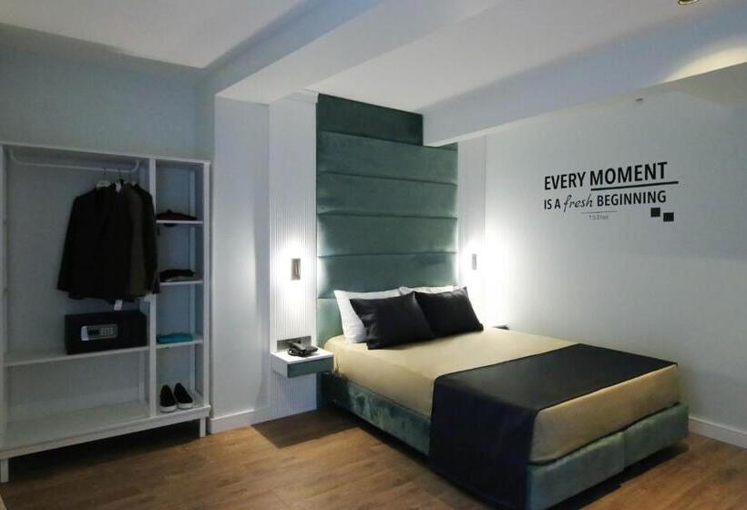 اتاق استاندارد, Axu Airport