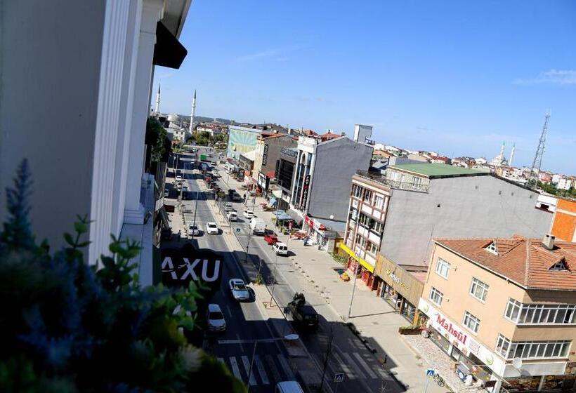 اتاق اکونومی, Axu Airport