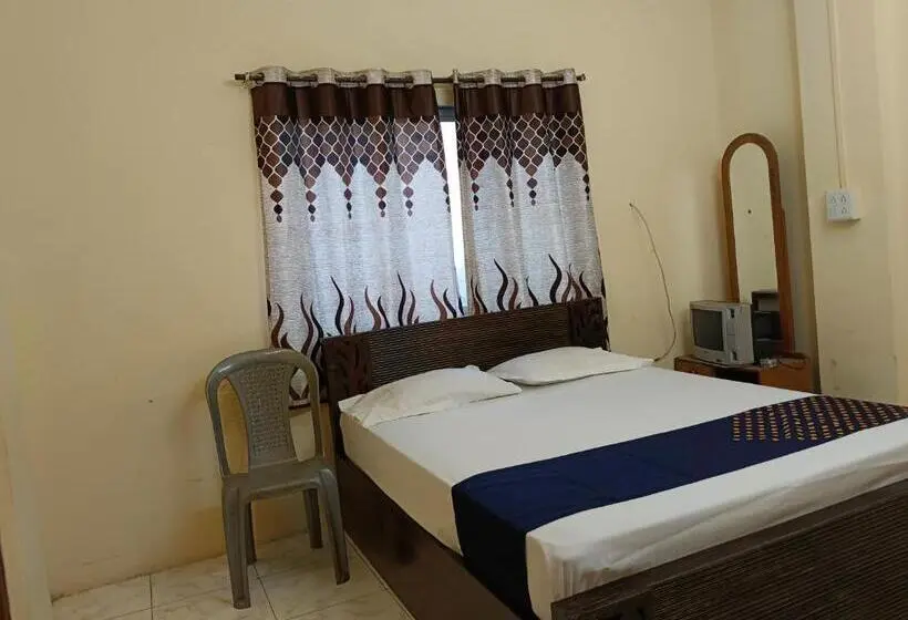エコノミールーム, Bhavani Residency