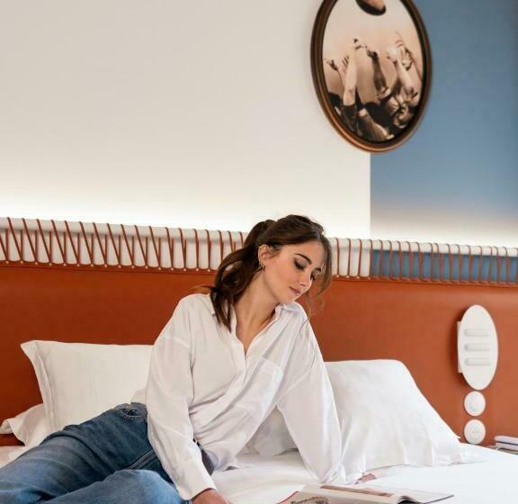 标准房带园景, The Ruck