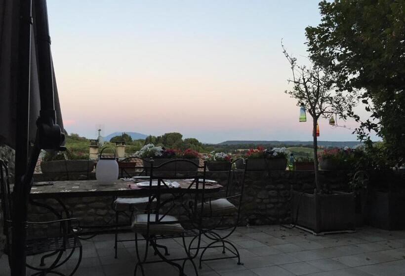 マウンテンビュースタンダードルーム, Gite Belle Vue