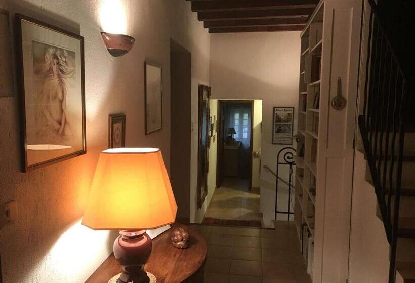 マウンテンビュースタンダードルーム, Gite Belle Vue