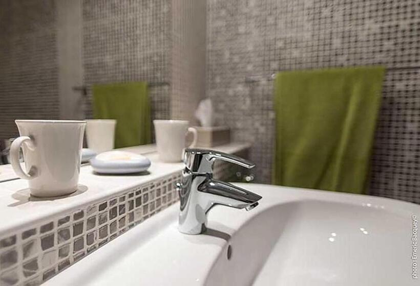 غرفة ديلوكس, Maison Au Loup   Superbe Ancien Hotel Particulier Du Xvie Siècle Au Cœur De La Vieille Ville Du Puy