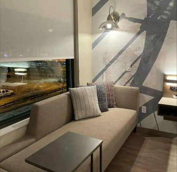 Standard-huone King-vuode, Cambria Hotel Minneapolis Downtown