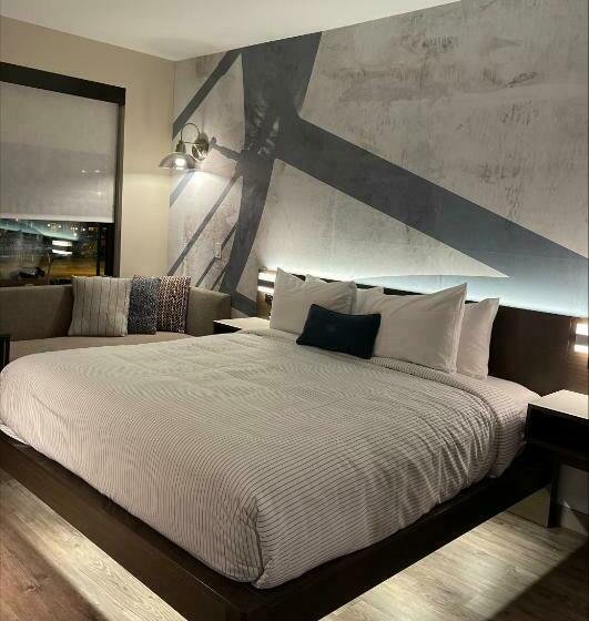 身障者適用キングサイズベッドルーム, Cambria Hotel Minneapolis Downtown