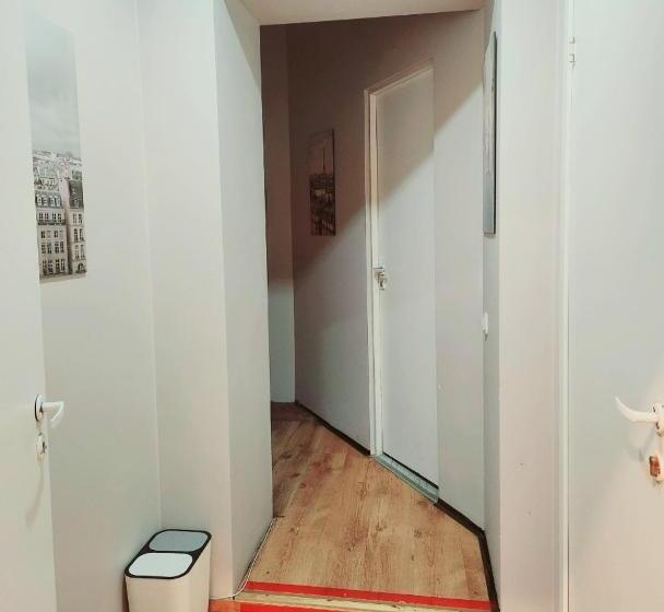 اتاق اکونومی, Hostel Riga Kvant