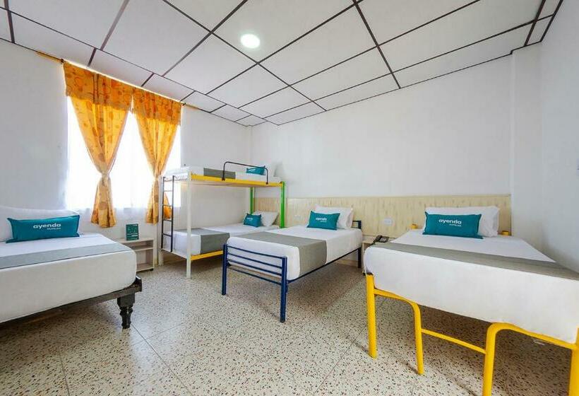 اتاق سوپریور خانوادگی, Ayenda Macondo