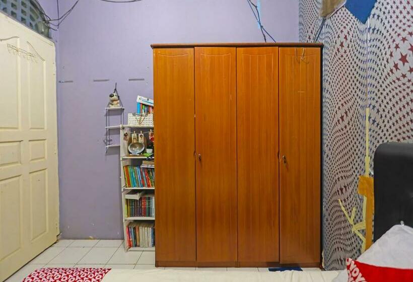 Стандартный Номер Кровать Кинг, Oyo 91782 Satria Homestay Syariah