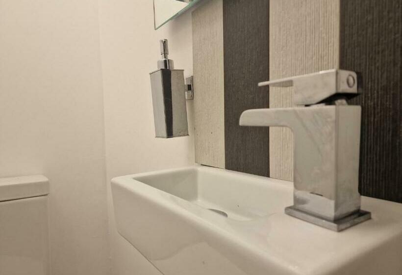 חדר דלוקס, Beautiful Rooms In London