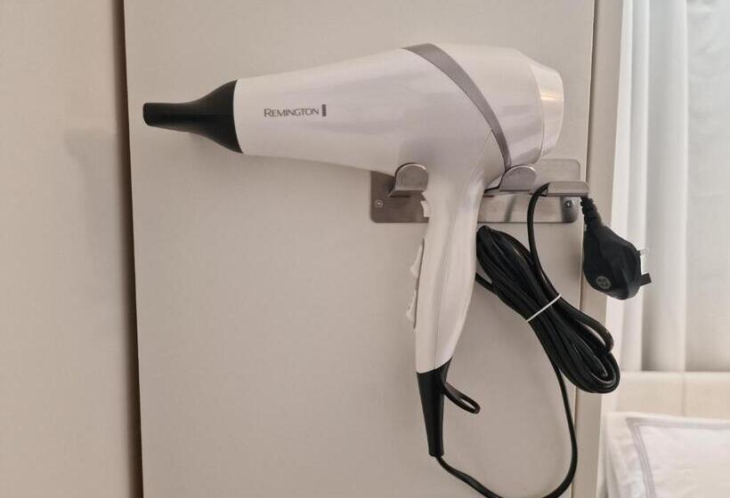 חדר דחוקס עם מיטת קינג, Beautiful Rooms In London