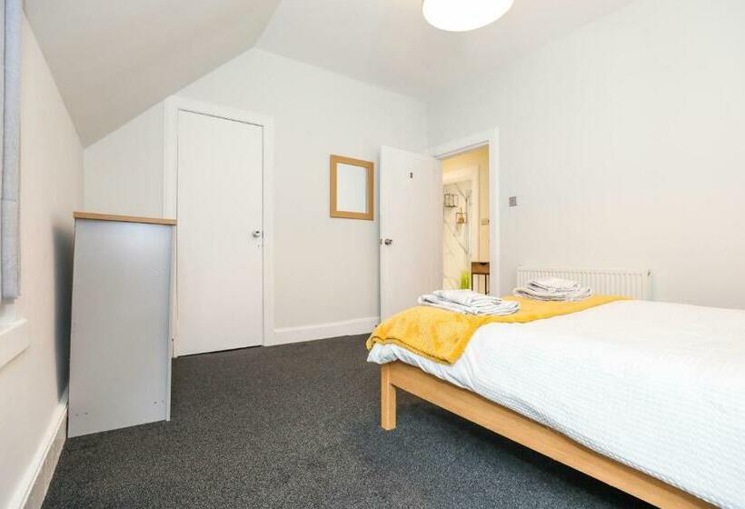 חדר דלוקס, Mystayinn Tomnahurich Guest House