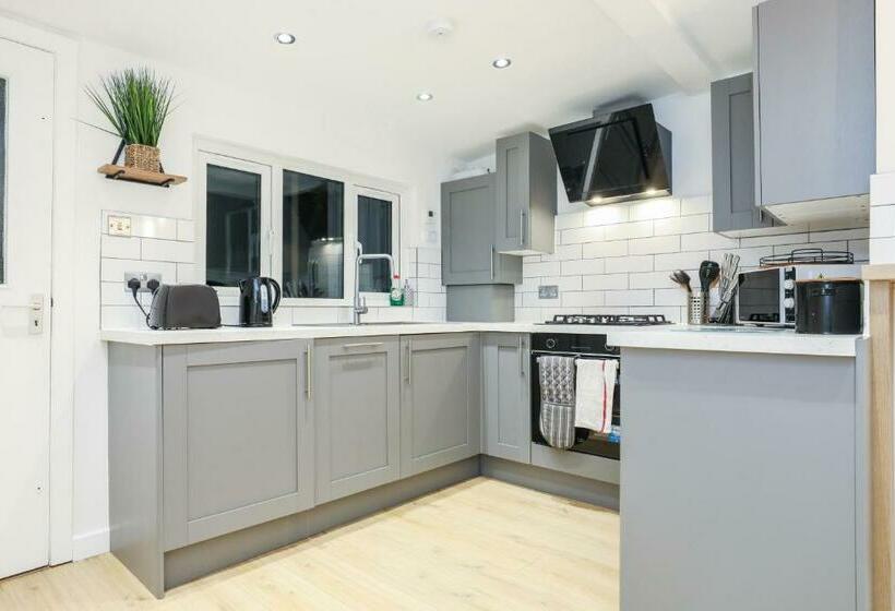 غرفة قياسية فردية حمام مشترك, Mystayinn Tomnahurich Guest House