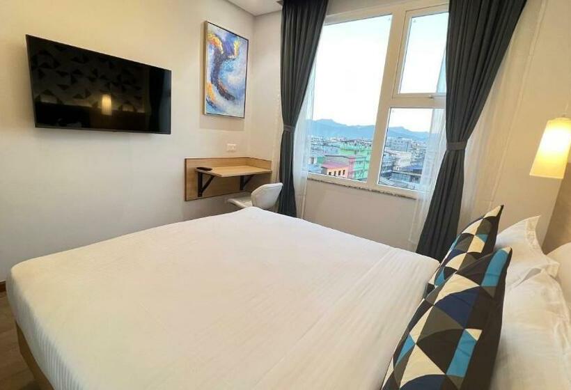 デラックスルーム, Aurora Boutique Hotel Imphal