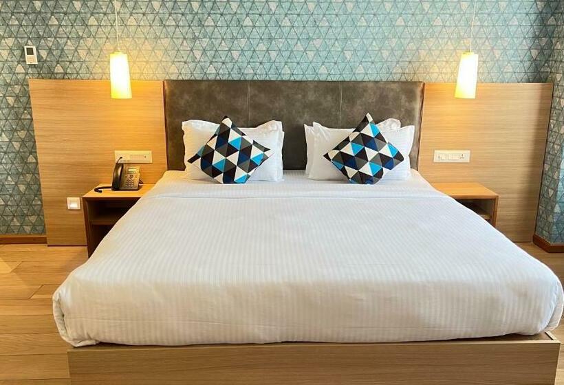 キングサイズベッドのスタンダードルーム, Aurora Boutique Hotel Imphal