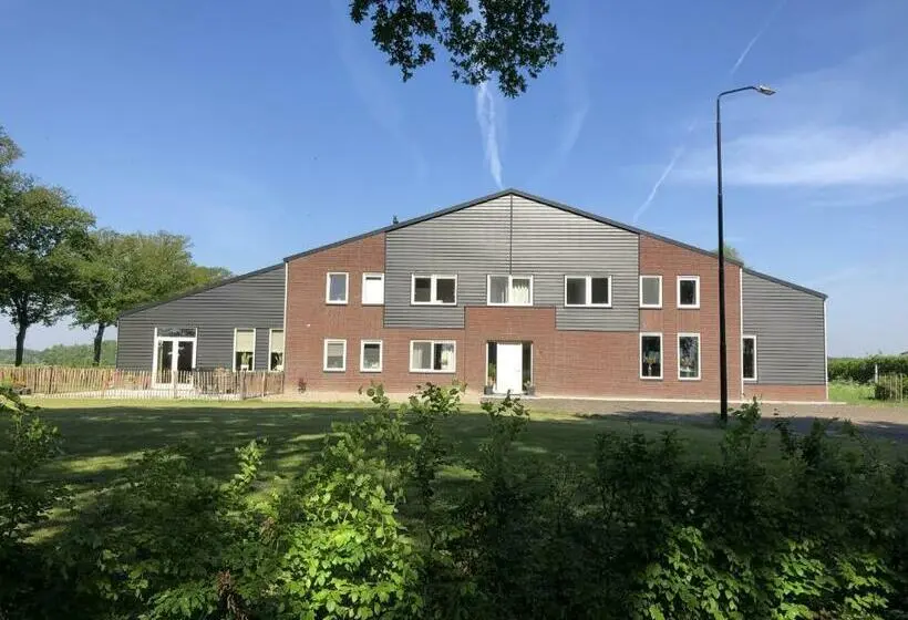 スタンダードシングルルーム, Mysa