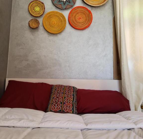 اتاق لوکس, Surf & Salsa Guesthouse